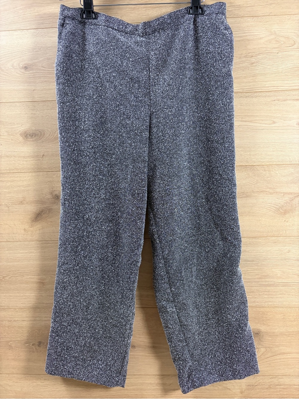 Alfred Dunner Boucle Tweed Proportioned Short Pants 18